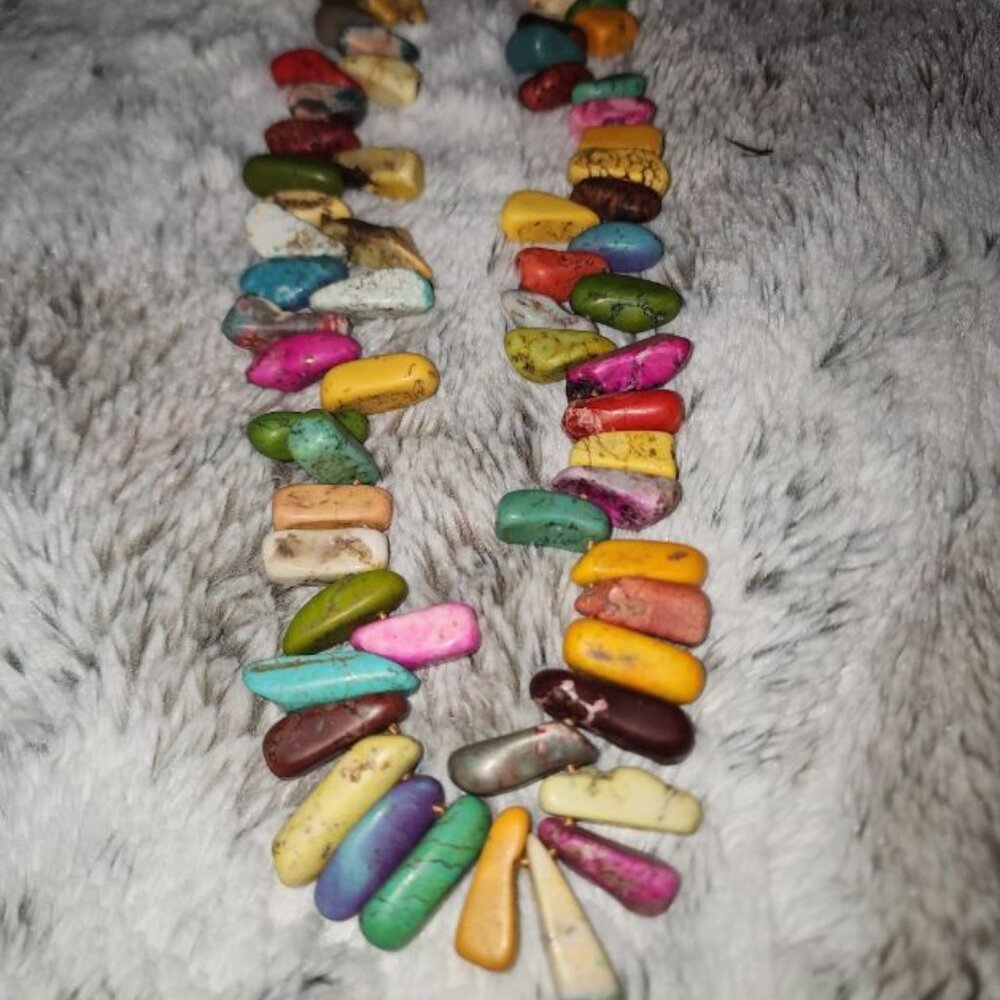 MULTI-COLOR BEAD TURQUOISE NECKLACE